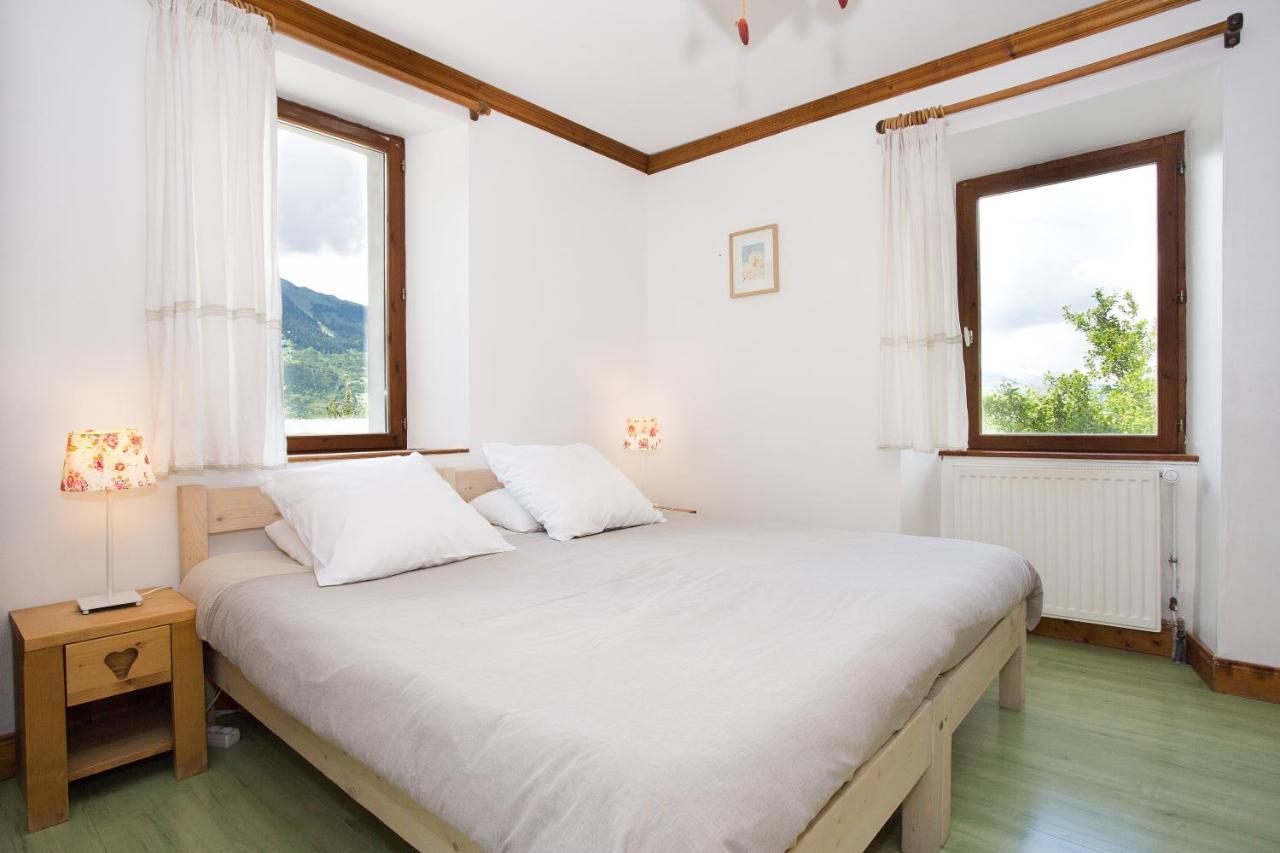 Gite-Auberge De Montvilliers Aime Eksteriør billede