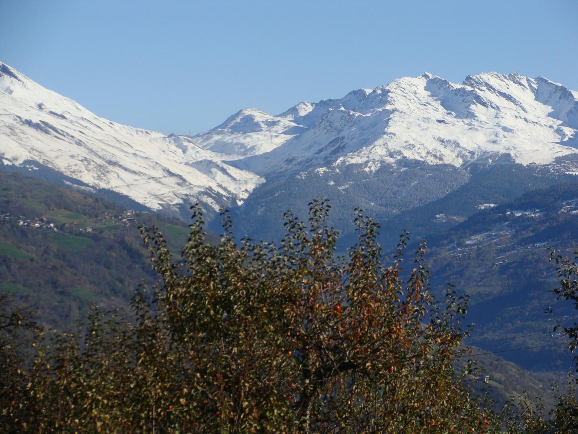 Gite-Auberge De Montvilliers Aime Eksteriør billede