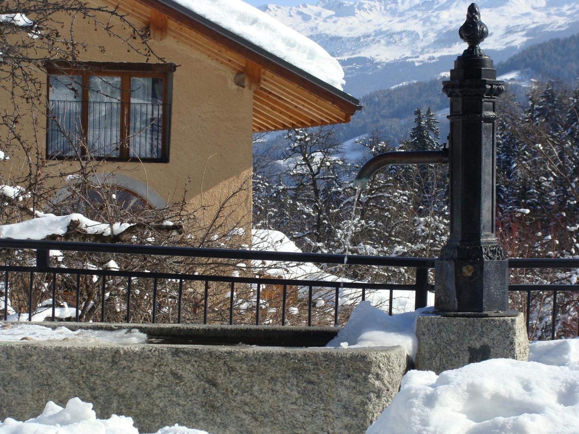 Gite-Auberge De Montvilliers Aime Eksteriør billede