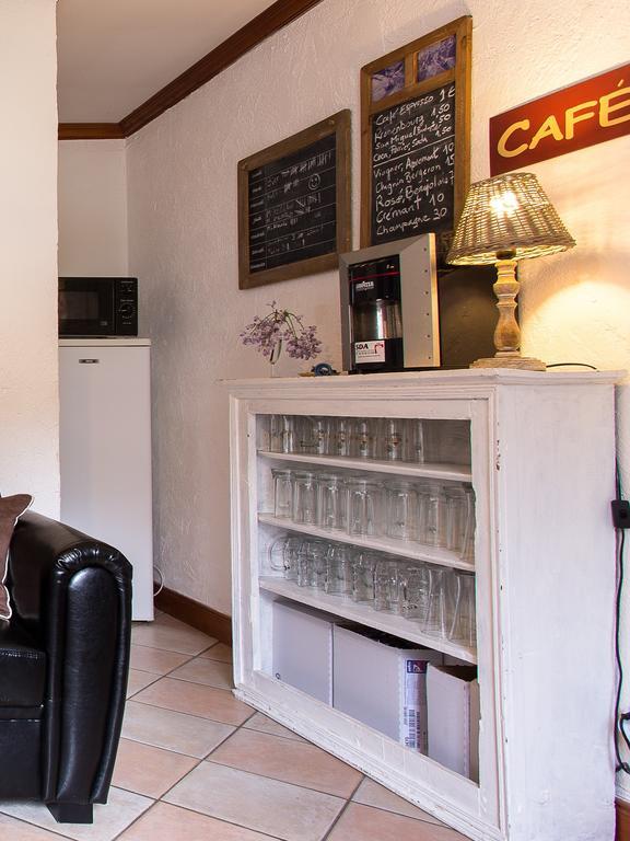 Gite-Auberge De Montvilliers Aime Eksteriør billede