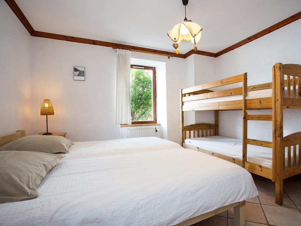 Gite-Auberge De Montvilliers Aime Eksteriør billede