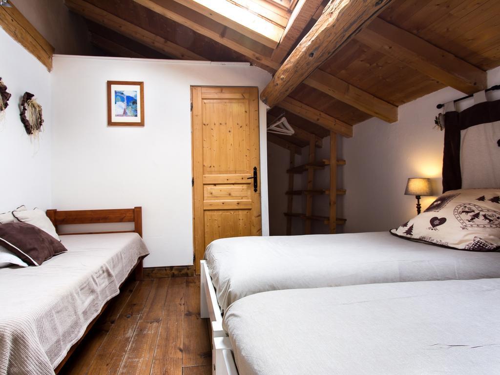 Gite-Auberge De Montvilliers Aime Eksteriør billede